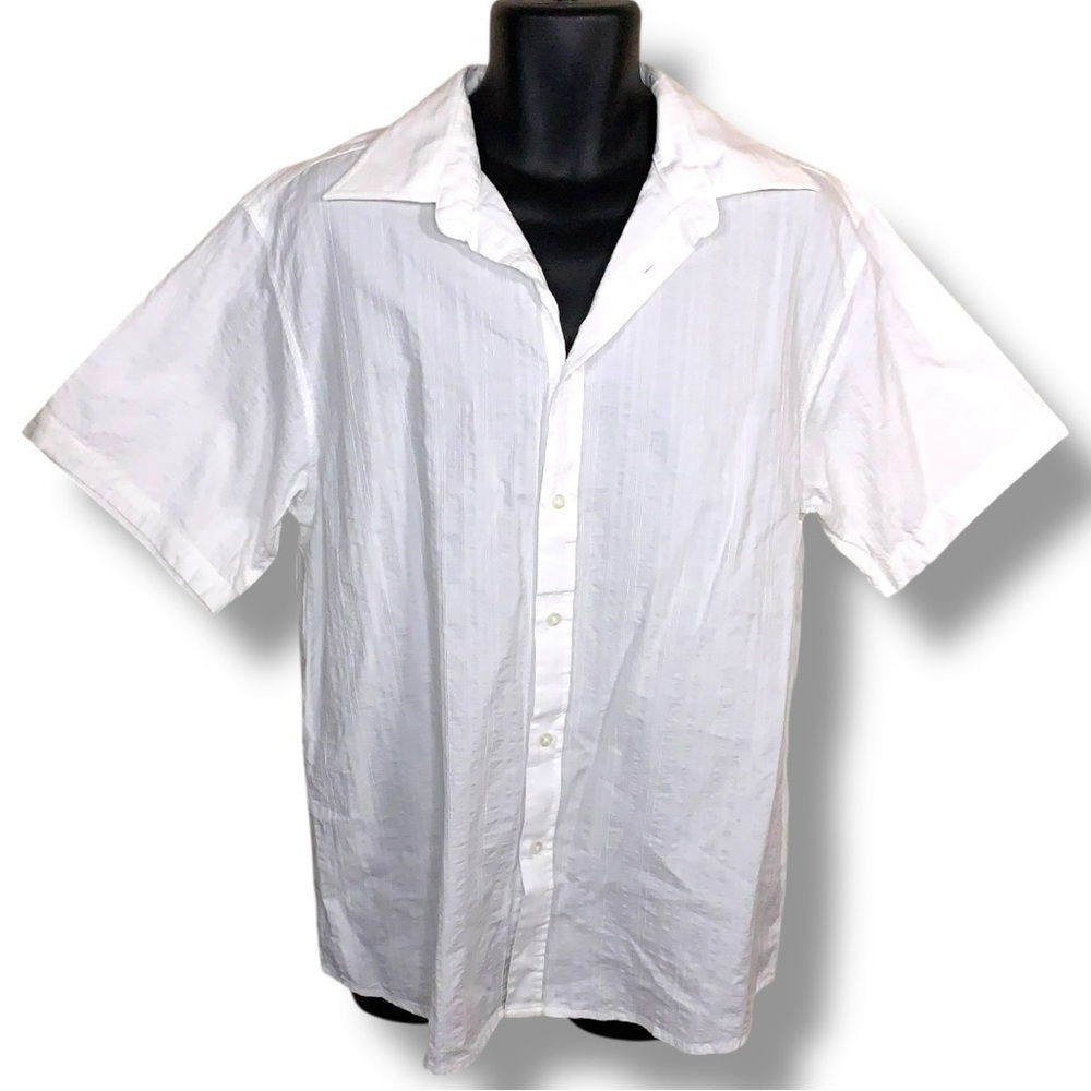 Large Eighty Eight White Textured Short Sleeve Button Up Shirt Cotton Fabric